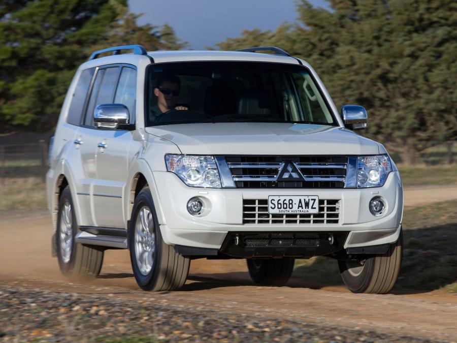  Mitsubishi Pajero 5-Door 2011 года  (AU) (фото 7 из 20)